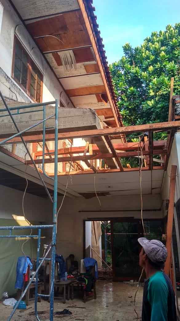 Perbaikan Atap Rumah di Permata Hijau Jakarta Jasa Perbaikan Atap Rumah di Permata Hijau Jakarta Jasa