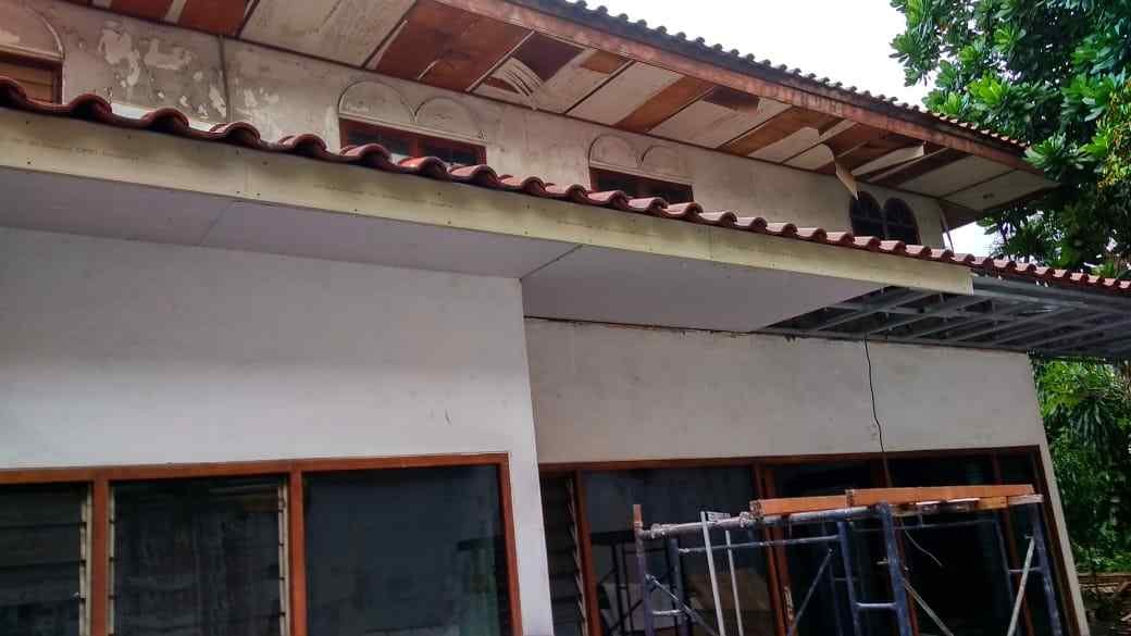  Perbaikan  Atap Rumah  di Permata Hijau Jakarta Jasa 
